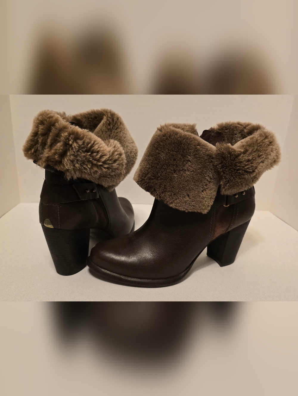 UGG Jayne Boot In "Stout" Leather Heeled Ankle Boots with Sheepskin Fur Cuff